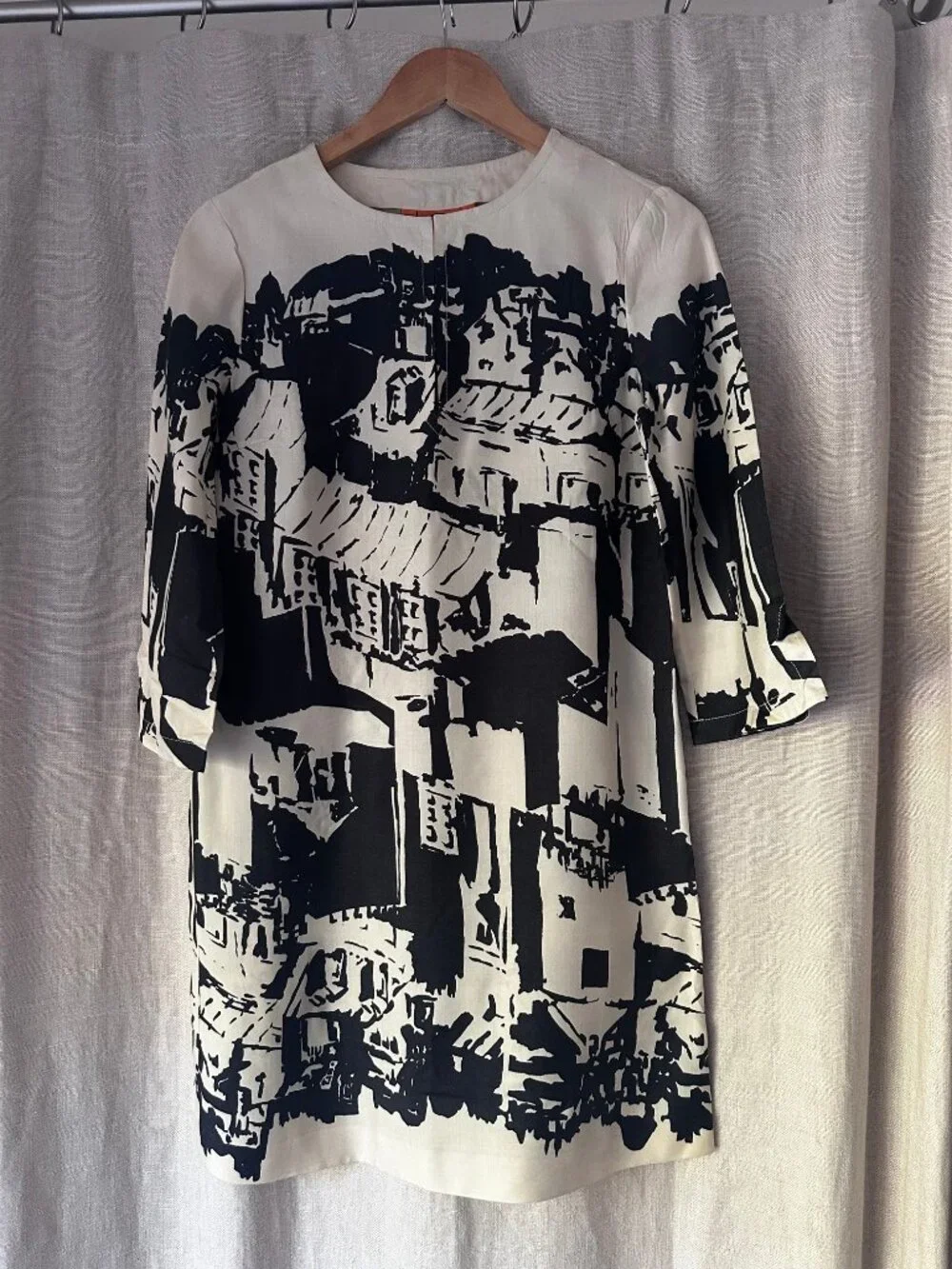 STUNNING Tory Burch Silk Shift Dress